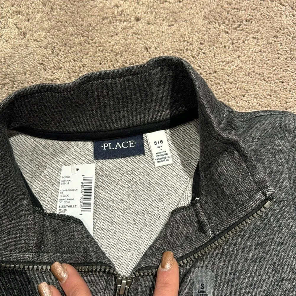 Children’s place size small 5/6 3/4 zip sweater